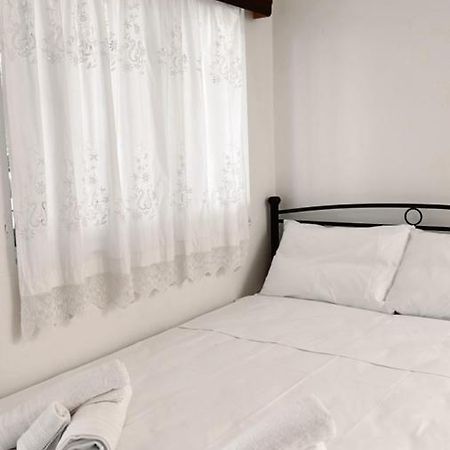 Panorama Studio Каламата Екстер'єр фото